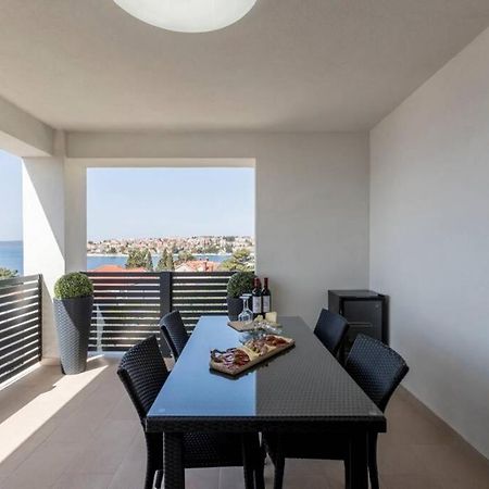 Apartment By Joe Trogir Bagian luar foto