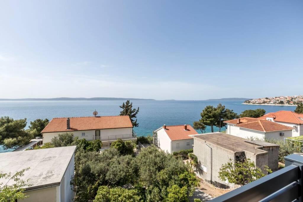 Apartment By Joe Trogir Bagian luar foto